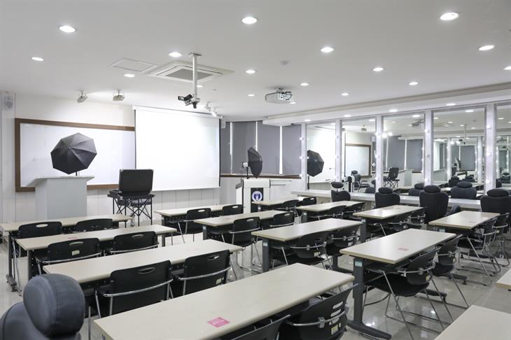 특수효과메이크업 실습실